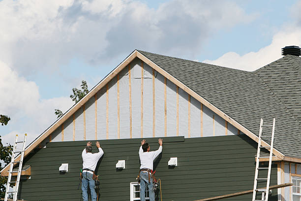 Professional Siding Replacement technician working in Westfield, NC